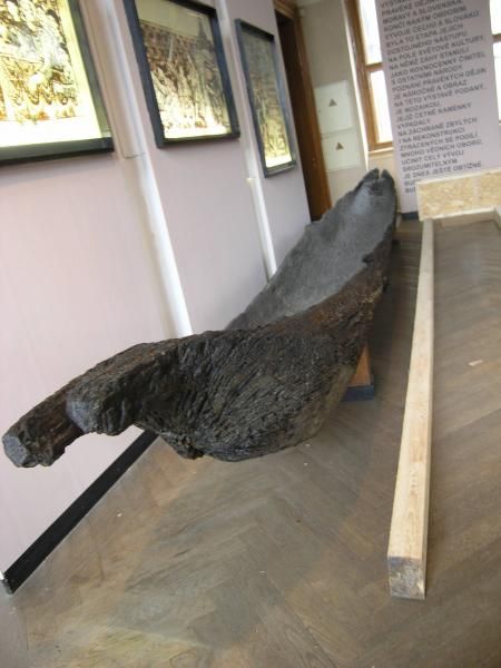 The early medieval boat found in the Elbe river basin. The early medieval boat found in the Elbe river basin.