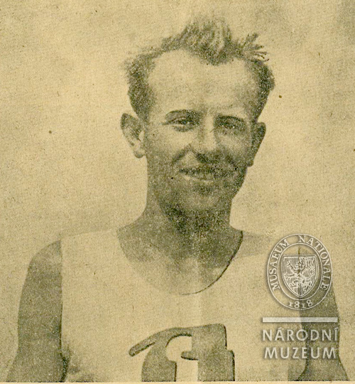 Emil Zátopek v dresu SK Baťa