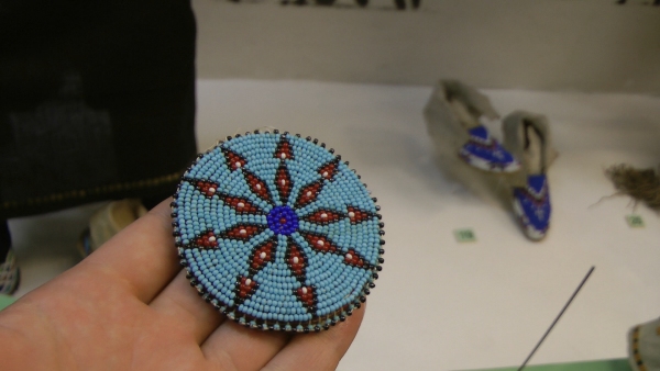 korálková ozdoba od současných indiánských obyvatel Severní Ameriky - korálkování se stále používá