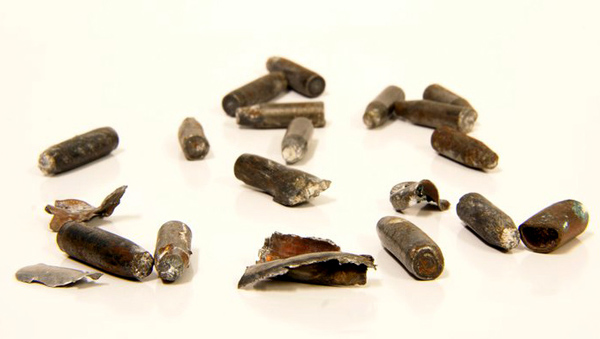 Střely nalezené v interiéru Národního muzea fotografie kulek