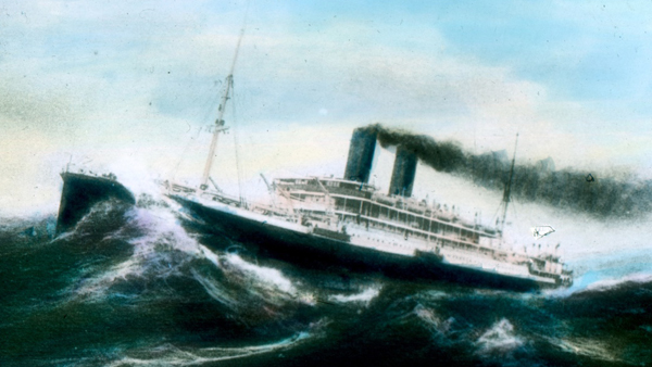 Parník francouzské společnosti Messageries Maritimes. Zřejmě loď Porthos, na které A. V. Novák cestoval ze Saigonu do Číny. Kolorovaný diapozitiv. (zdroj: Národní muzeum) Parník francouzské společnosti Messageries Maritimes. Zřejmě loď Porthos, na které A. V. Novák cestoval ze Saigonu do Číny. Kolorovaný diapozitiv. (zdroj: Národní muzeum)