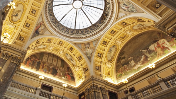 Fotografie. Osvětlení Panteonu. Zdroj: ČTK
