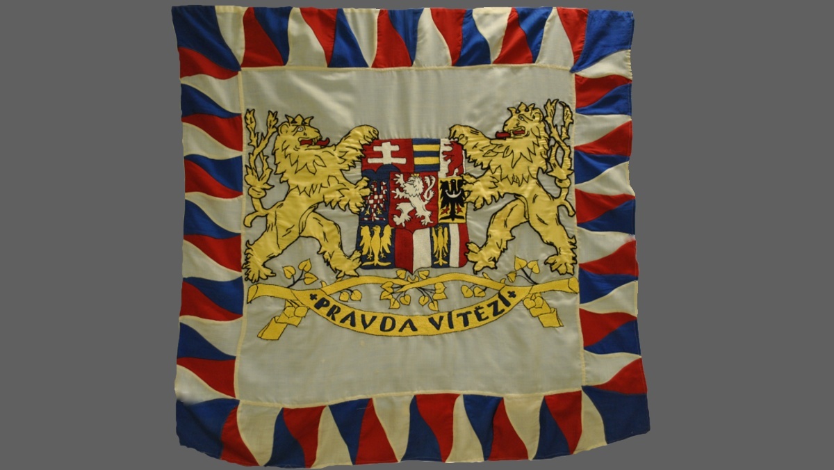 Standarta prezidenta republiky z roku 1920. Zdroj: Národní muzeum Fotografie. Standarta prezidenta republiky z roku 1920. Zdroj: Národní muzeum