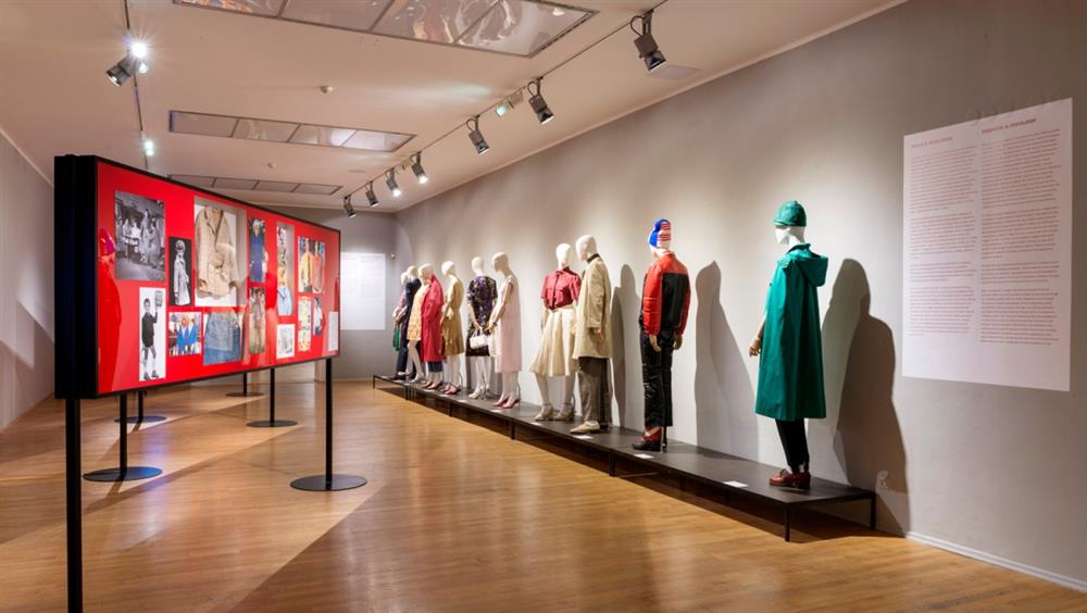 Výstava Nech šije! Zdroj: Slovenská Národní galerie