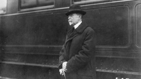 Masaryk po svém návratu do Prahy v prosinci 1918. Zdroj: Národní muzeum